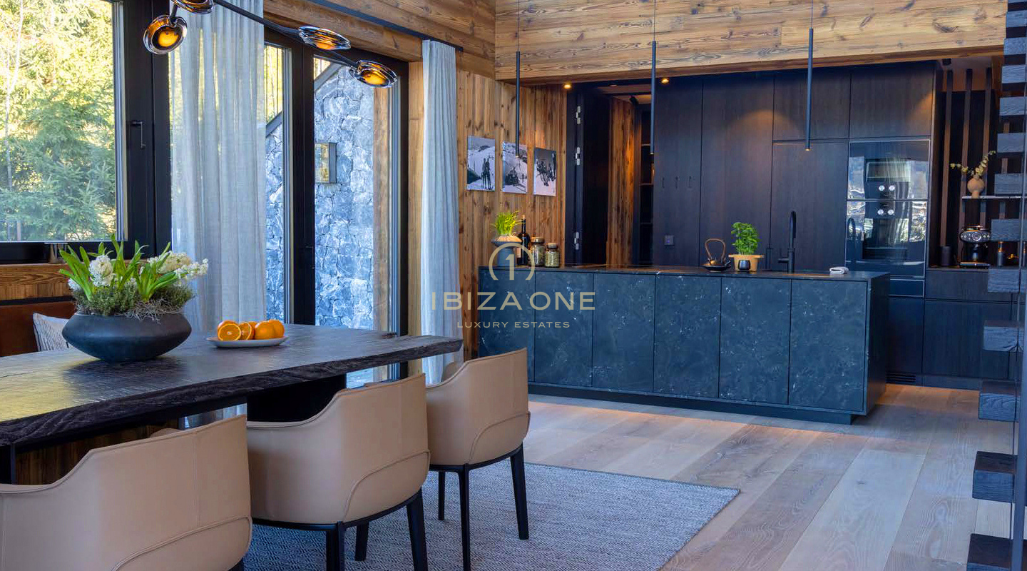 Villa de luxe avec un mélange magistral d'élégance intemporelle et de design contemporain à vendre à Reith, Autriche