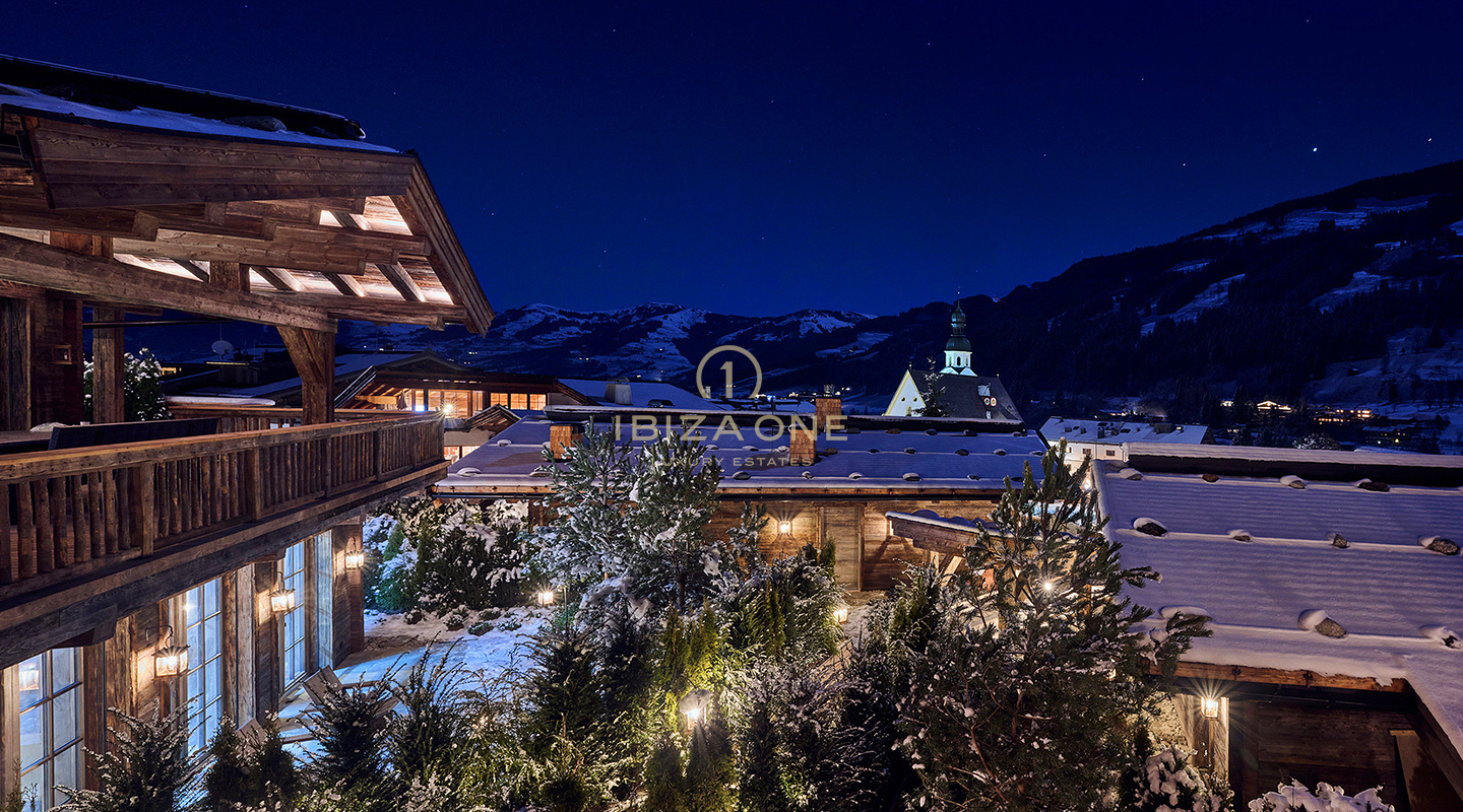Vier exklusive Luxus-Chalets mit moderner Eleganz und direktem Pistenzugang zum Verkauf in Jochberg, Österreich