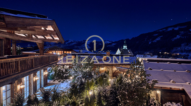 Vier exclusieve luxe chalets met moderne elegantie die directe toegang tot de pistes bieden te koop in Jochberg, Oostenrijk