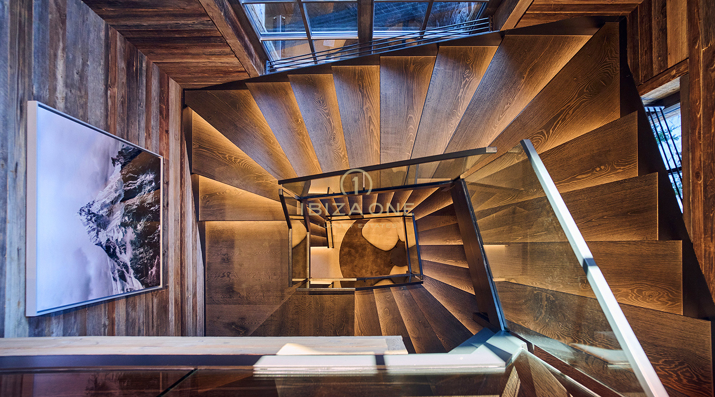 Vier exclusieve luxe chalets met moderne elegantie die directe toegang tot de pistes bieden te koop in Jochberg, Oostenrijk