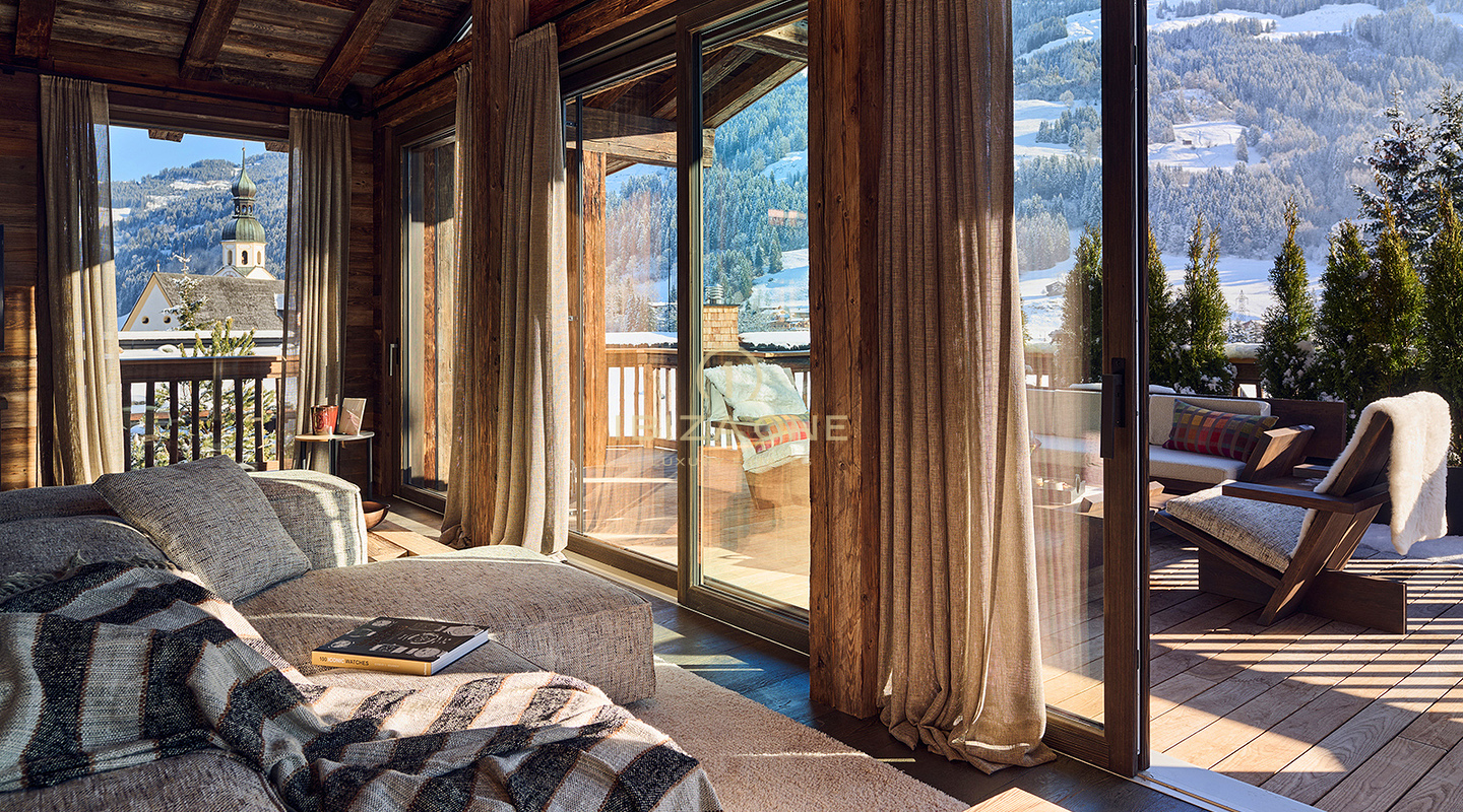 Vier exclusieve luxe chalets met moderne elegantie die directe toegang tot de pistes bieden te koop in Jochberg, Oostenrijk