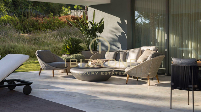 Moderne und luxuriöse Wohnung in gesicherter Lage auf Ibiza zu verkaufen – Moderne und luxuriöse Wohnung in gesicherter Lage auf Ibiza zu vermieten