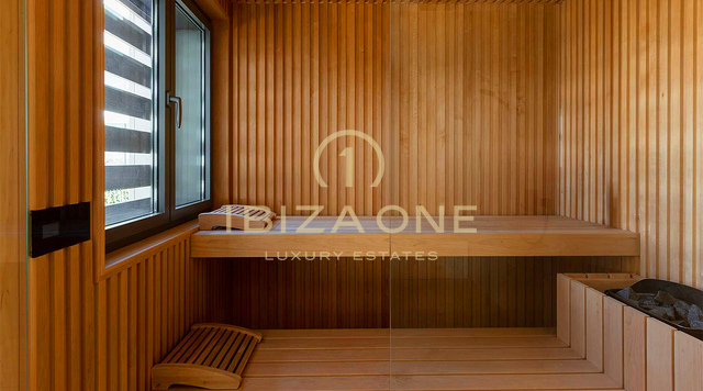 Appartement double unique, luxueux et moderne, composé d'un penthouse et d'un appartement de plain-pied de luxe, à vendre à Ibiza. RÉSERVÉ.
