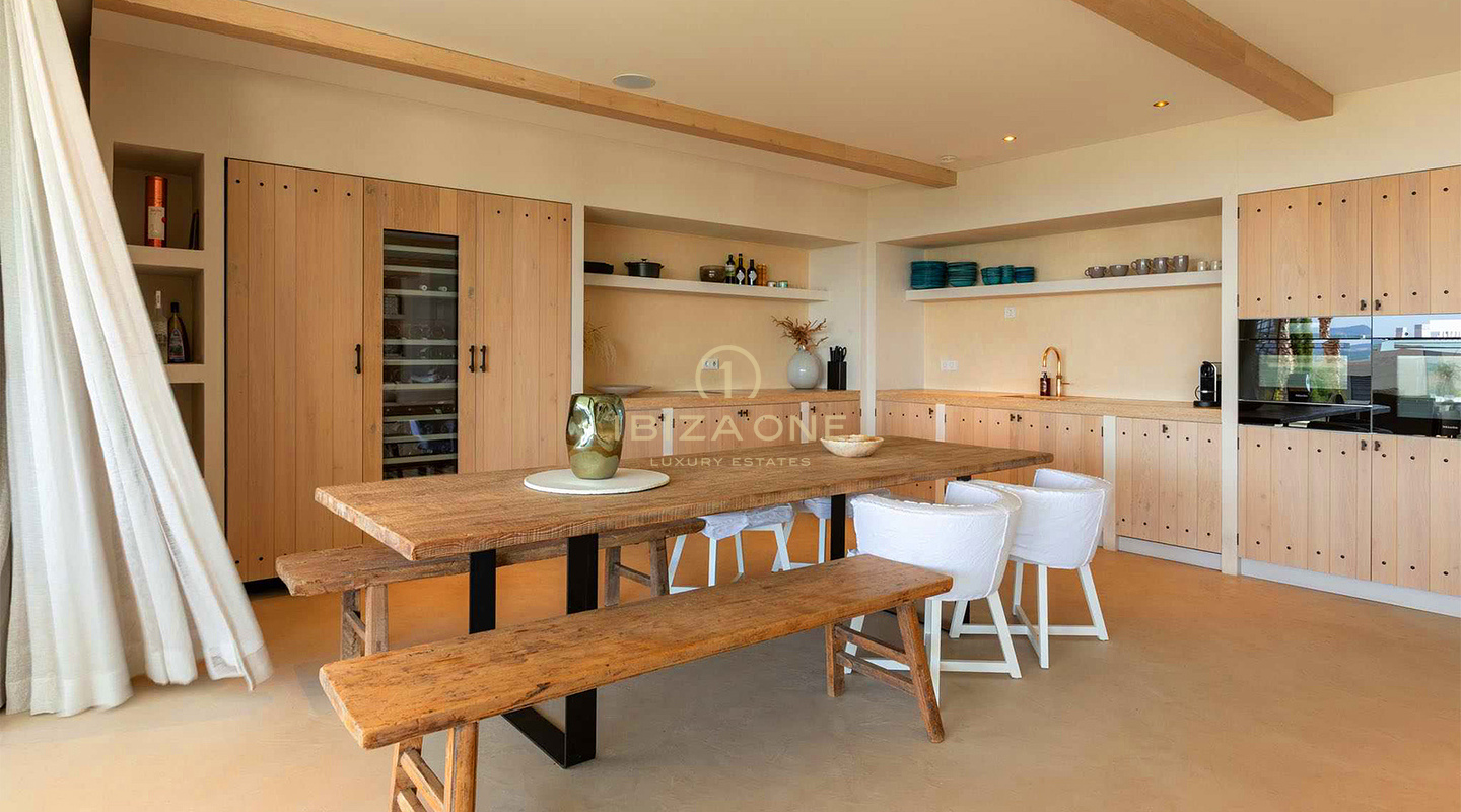 Einzigartige, luxuriöse und moderne Doppelwohnung bestehend aus Penthouse und Erdgeschosswohnung auf Ibiza zu verkaufen, RESERVIERT