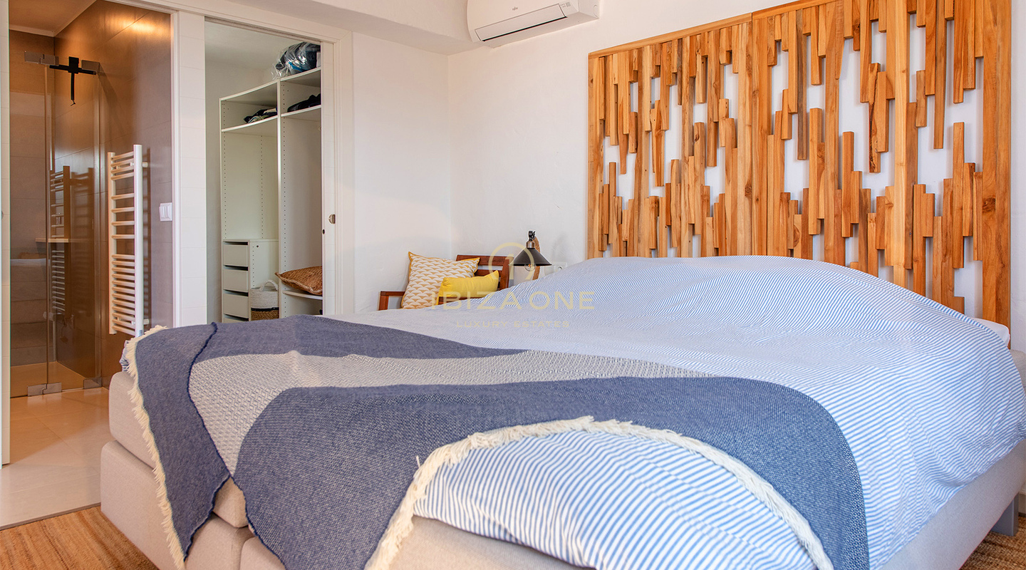 Lussuosa e spettacolare villa nella prestigiosa e sicura urbanizzazione Can Furnet in vendita, Ibiza