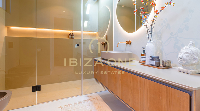 Esclusiva villa di lusso di nuova costruzione con guest house in vendita, Ibiza