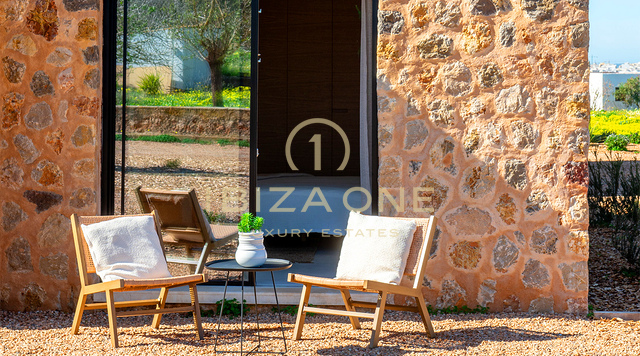 Esclusiva villa di lusso di nuova costruzione con guest house in vendita, Ibiza