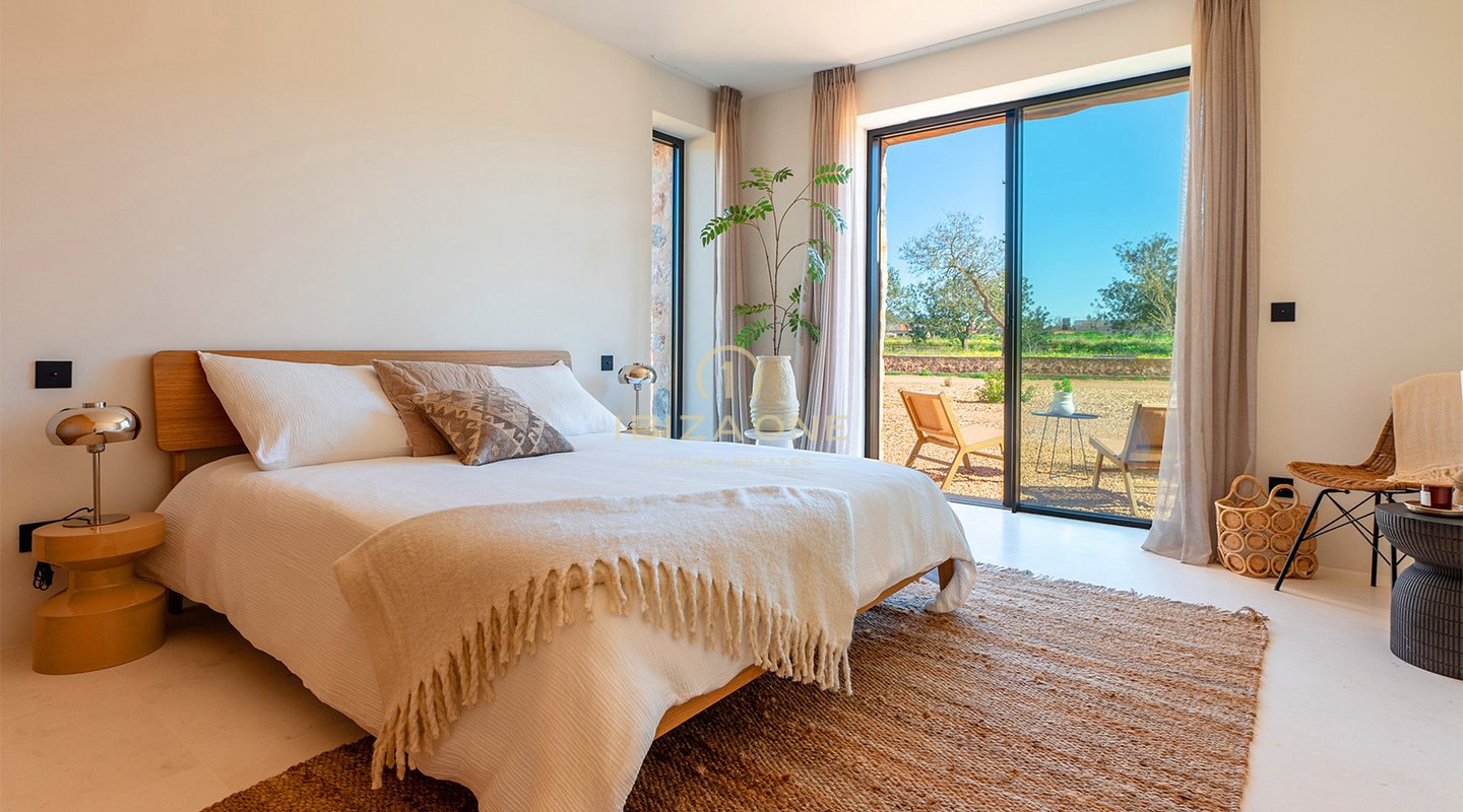 Exklusive Neubau-Luxusvilla mit Gästehaus zu verkaufen, Ibiza