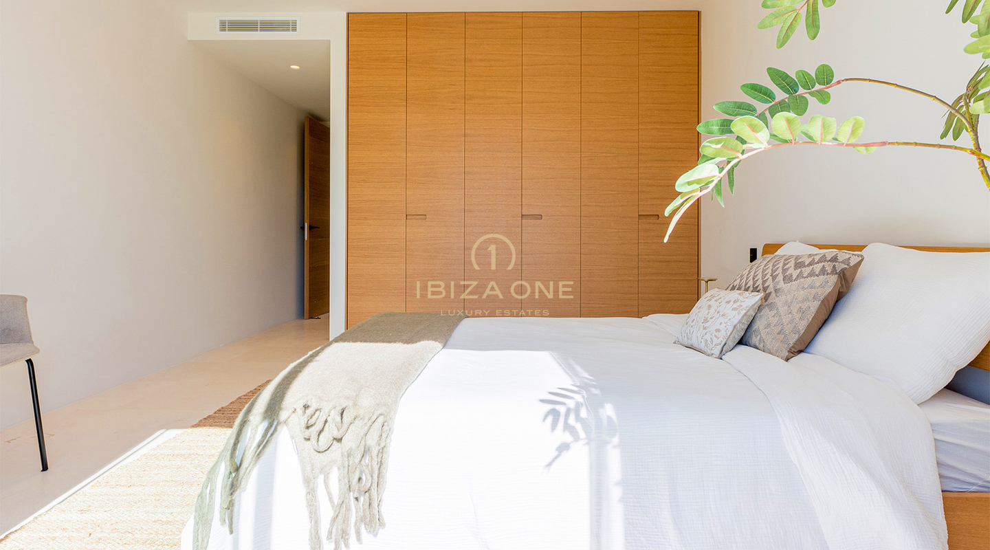 Exklusive Neubau-Luxusvilla mit Gästehaus zu verkaufen, Ibiza