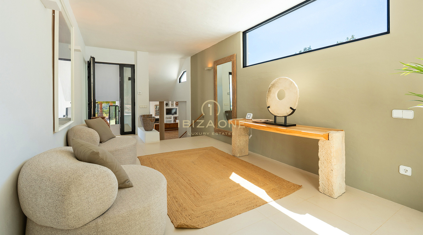 Splendida villa moderna di lusso con vista eccezionale sulle montagne e sul mare - In vendita a Sant Josep, Ibiza
