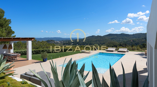 Wunderschöne, moderne Luxusvilla mit atemberaubendem Berg- und Meerblick – zu verkaufen in Sant Josep, Ibiza