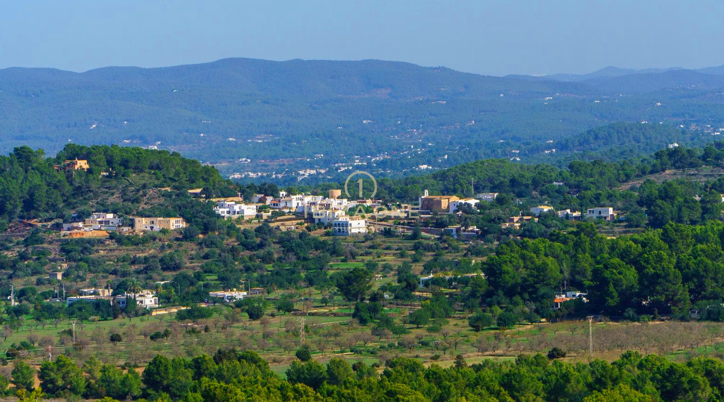 Splendida villa moderna di lusso con vista eccezionale sulle montagne e sul mare - In vendita a Sant Josep, Ibiza