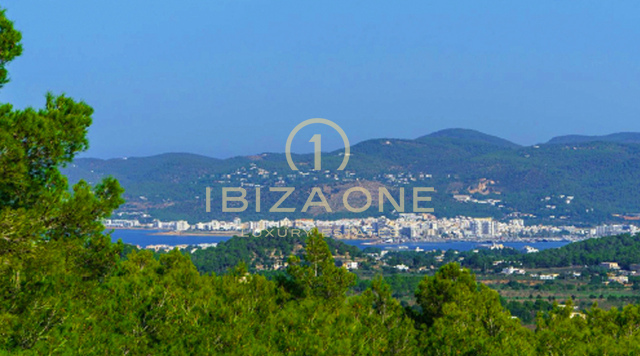 Splendida villa moderna di lusso con vista eccezionale sulle montagne e sul mare - In vendita a Sant Josep, Ibiza