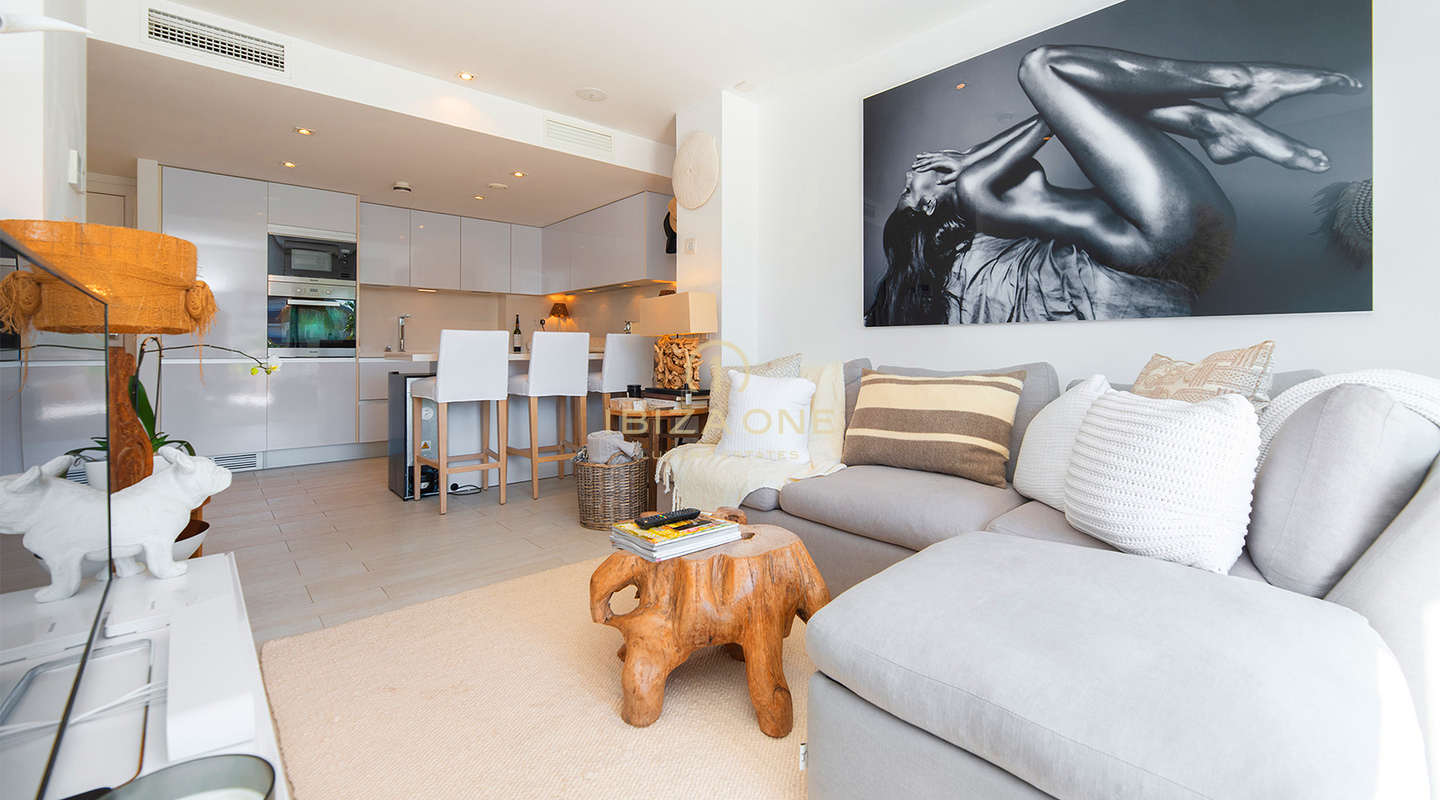 Stylish luxury apartment in the prestigious WHITE ANGEL complex and close to the prime Marina Botafoch location for sale, Ibiza - Stylish luxury apartment in the prestigious WHITE ANGEL complex and close to the prime Marina Botafoch location for rent, Ibiza