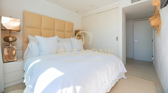 Stilvolle Luxuswohnung im renommierten Komplex WHITE ANGEL in bester Lage an der Marina Botafoch zu verkaufen – Stilvolle Luxuswohnung im renommierten Komplex WHITE ANGEL in bester Lage an der Marina Botafoch zu vermieten – Ibiza