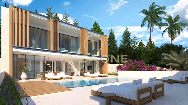 Villa en primera línea de mar con impresionantes vistas al mar y a poca distancia de la playa en Cap Marinet en venta, Ibiza o solo parcela con licencia 2.950.000,-€