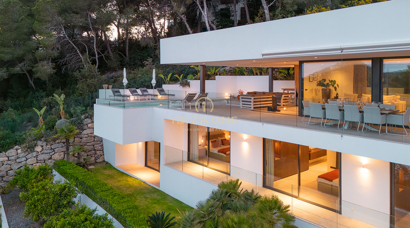 Villa de luxe exclusive à vendre à Can Furnet avec vue imprenable, Ibiza