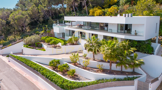 Exclusieve luxe designvilla in Can Furnet met adembenemend uitzicht te koop, Ibiza