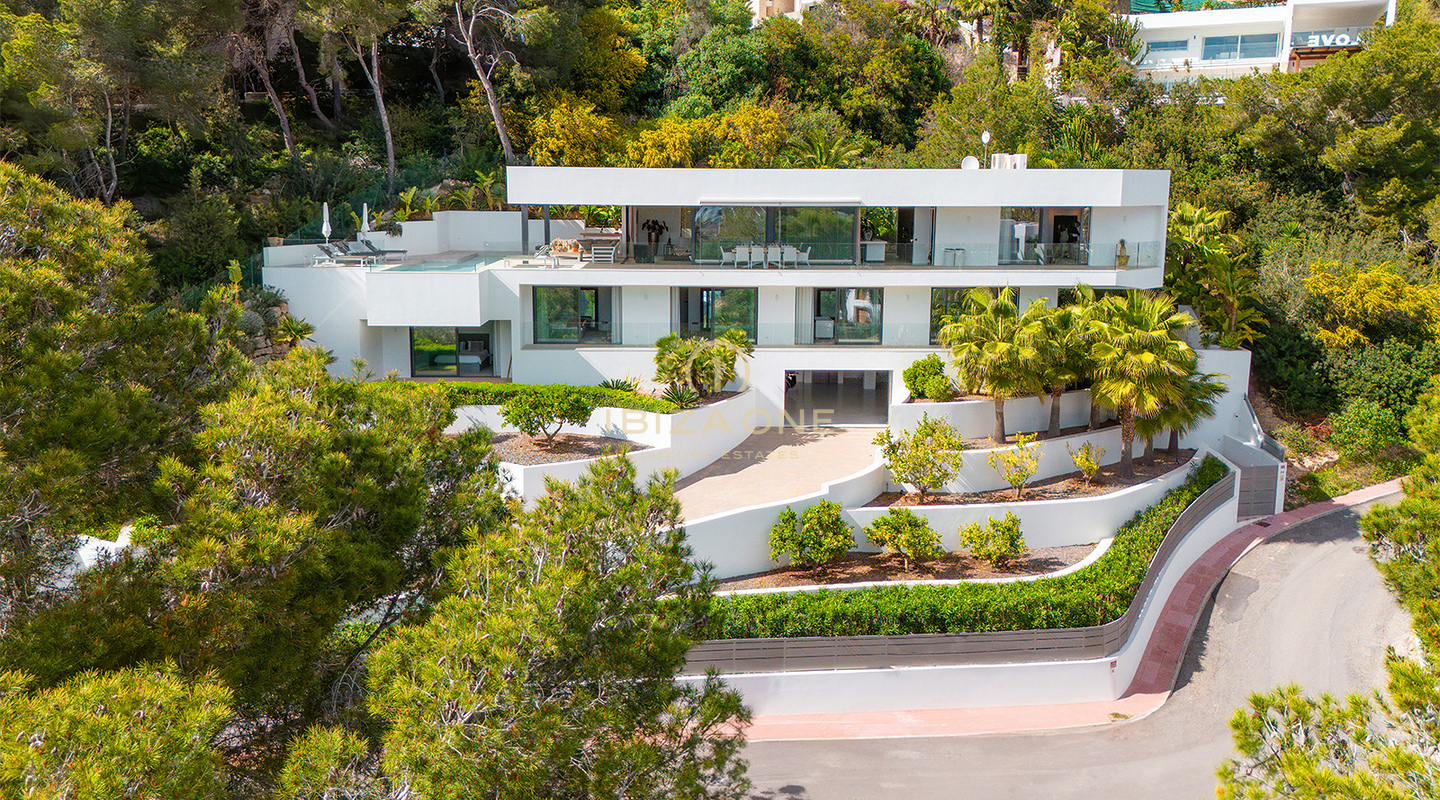 Villa de luxe exclusive à vendre à Can Furnet avec vue imprenable, Ibiza