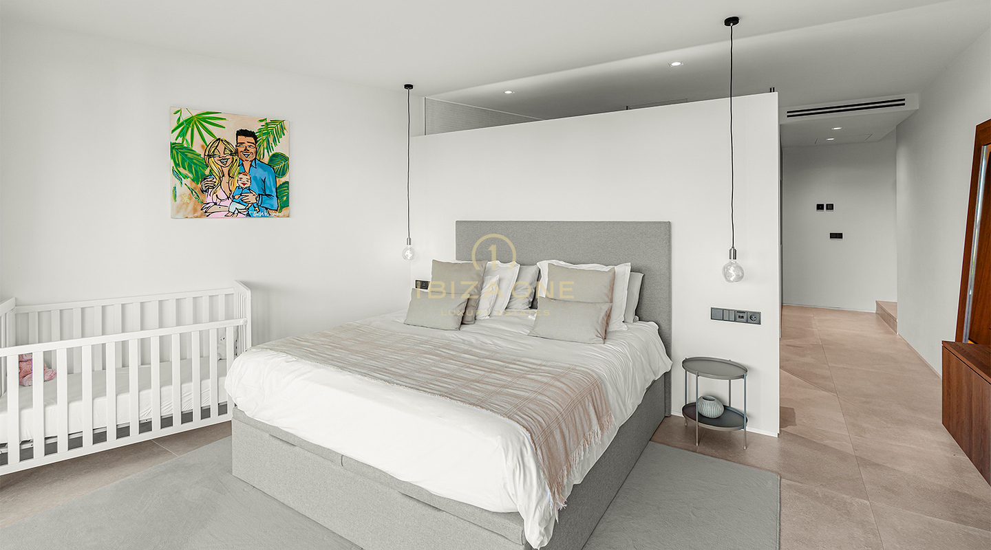 Exclusieve luxe designvilla in Can Furnet met adembenemend uitzicht te koop, Ibiza