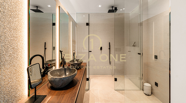 Exclusieve luxe designvilla in Can Furnet met adembenemend uitzicht te koop, Ibiza