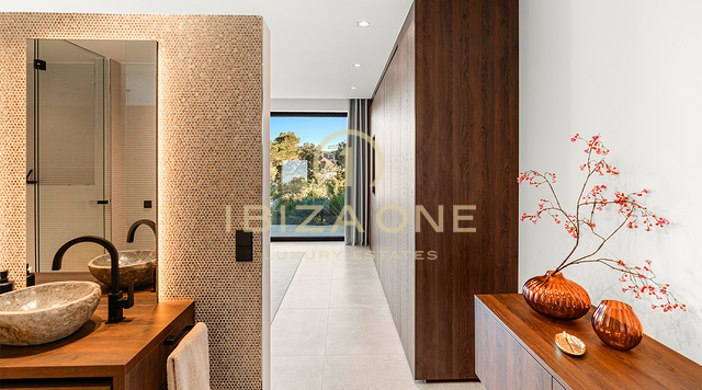Villa de luxe exclusive à vendre à Can Furnet avec vue imprenable, Ibiza