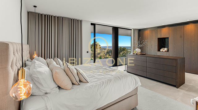 Exclusieve luxe designvilla in Can Furnet met adembenemend uitzicht te koop, Ibiza