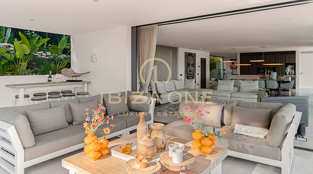 Esclusiva villa di lusso di design a Can Furnet con vista mozzafiato in vendita, Ibiza