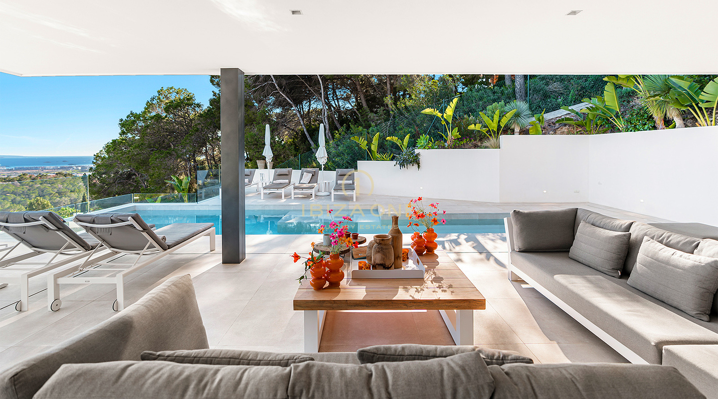 Exklusive Luxus-Designervilla in Can Furnet mit atemberaubender Aussicht zu verkaufen, Ibiza