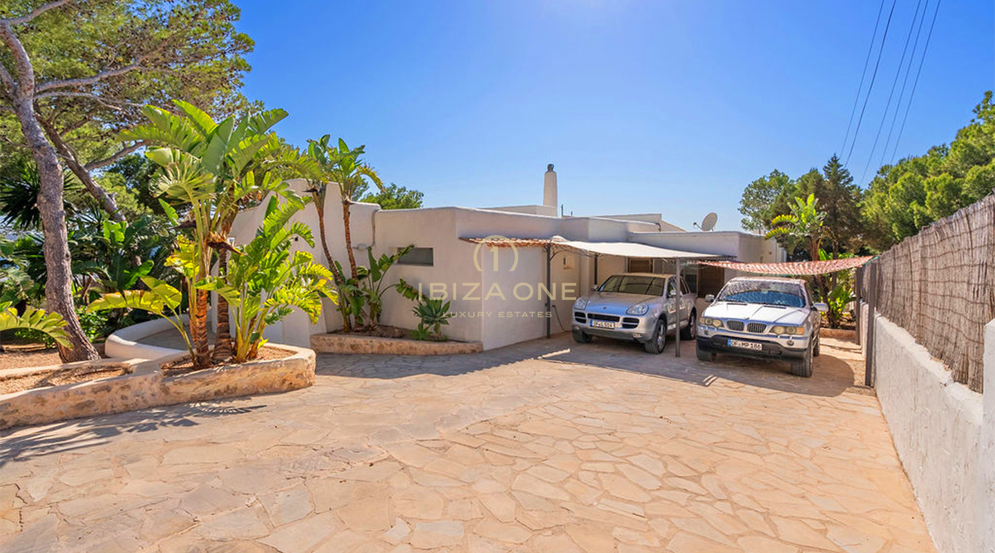 Ibiza Frontline Property met privétoegang tot de zee en uitzicht op de zonsondergang - Nu te koop, Ibiza
