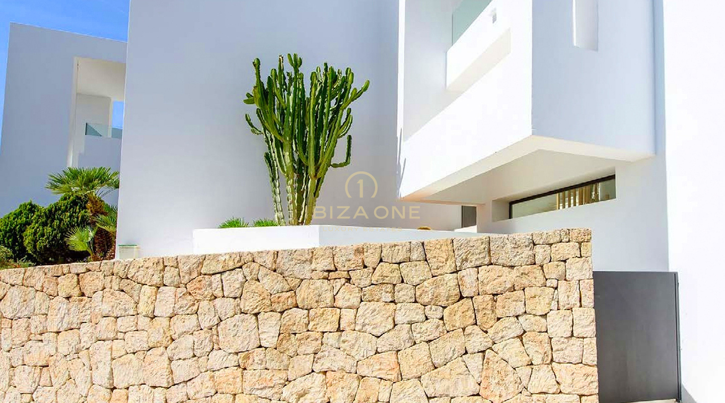 Neu renovierte Luxusvilla mit atemberaubendem Meerblick zu verkaufen, Ibiza