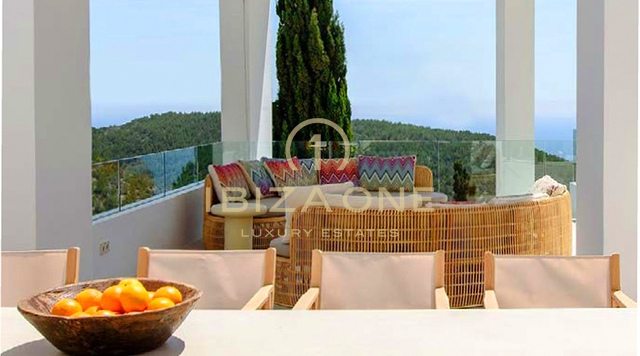 Neu renovierte Luxusvilla mit atemberaubendem Meerblick zu verkaufen, Ibiza