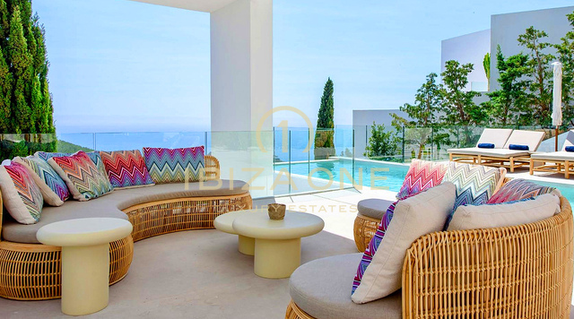 Neu renovierte Luxusvilla mit atemberaubendem Meerblick zu verkaufen, Ibiza