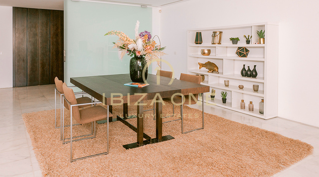 Apartamento de lujo exclusivo en Es Pouet con impresionantes vistas en venta, Ibiza. RESERVADO