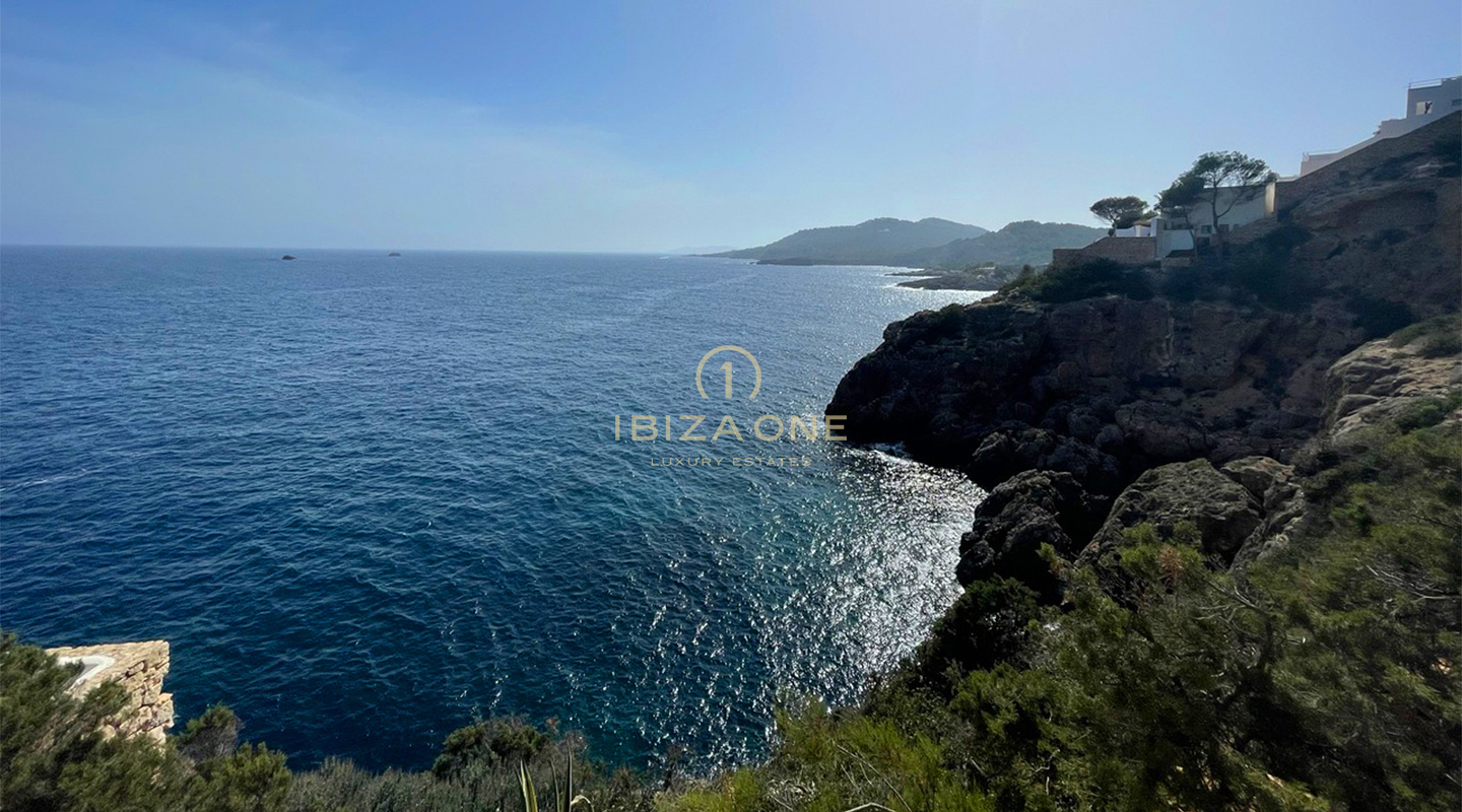 Luxury First Liine Villa with Private Access to the Sea for Sale, Ibiza