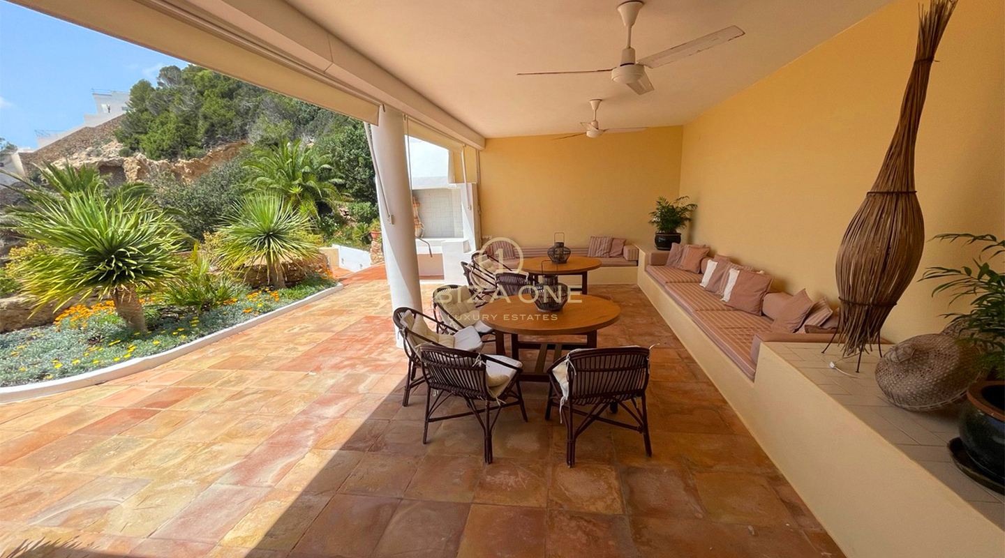 Luxury First Liine Villa with Private Access to the Sea for Sale, Ibiza
