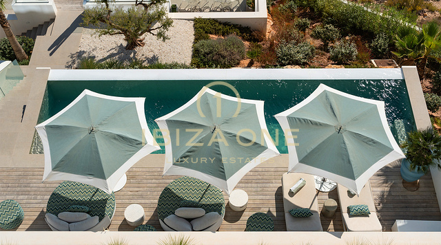 Moderna villa di lusso con spettacolare vista sul mare in vendita a Cas Mut, Ibiza