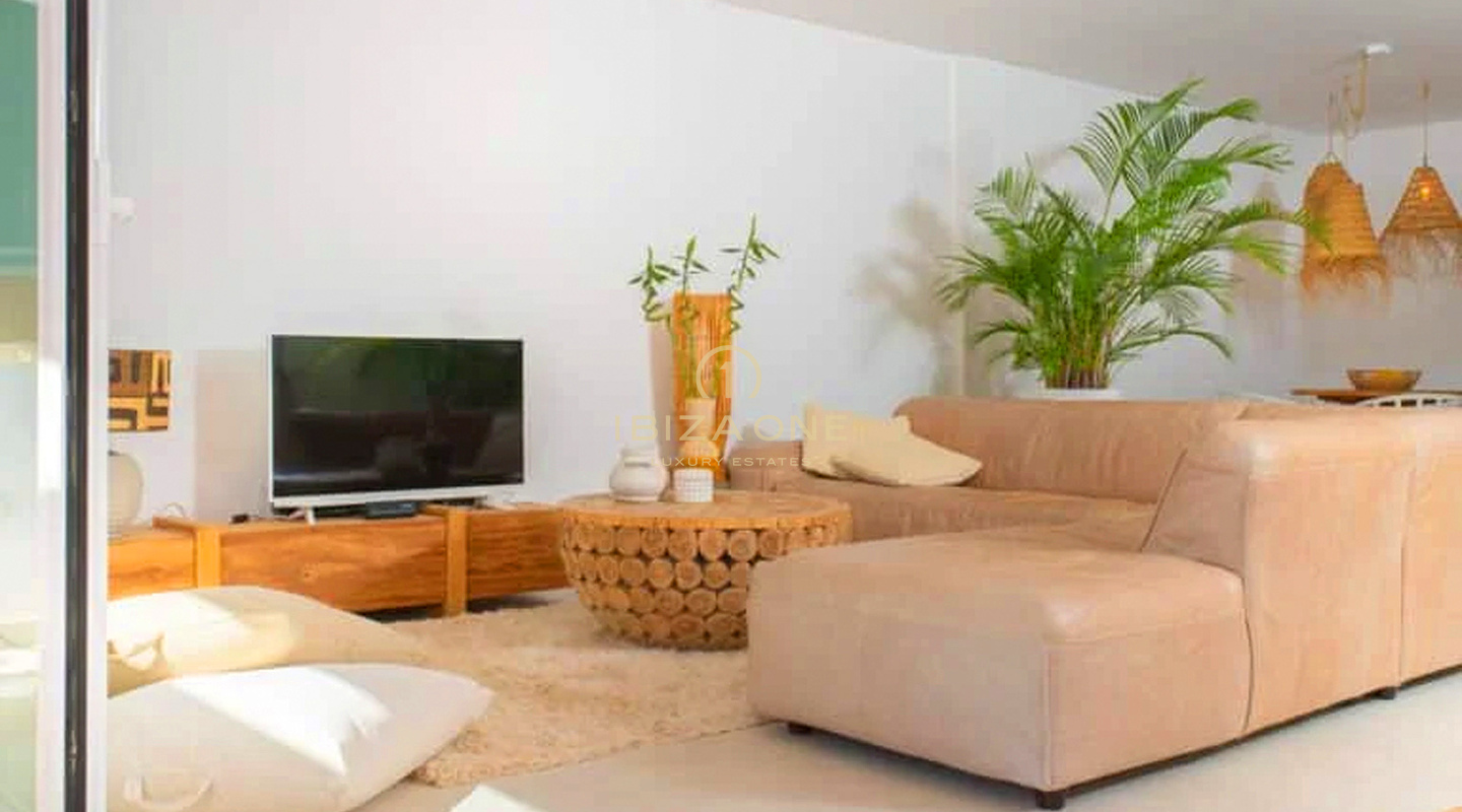 Prachtig luxe appartement met uitzicht op de golfbaan te koop, Ibiza
