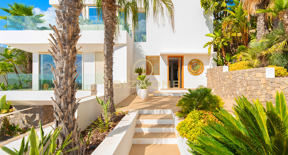 Фотографии объектов недвижимости