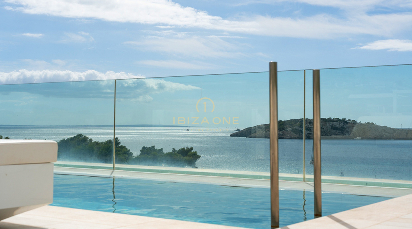 Uitzonderlijk luxe duplex penthouse met panoramisch zeezicht te koop - Es Pouet, Talamanca, Cap Martinet, Ibiza