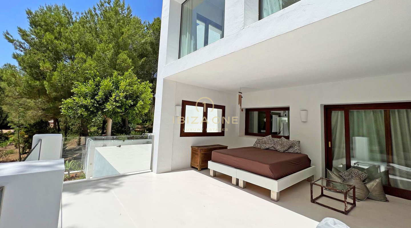 Luxuriöse Villa zur Langzeitmiete in der Nähe von Bambuddha mit Organischem-Pool und absoluter Privatsphäre, Ibiza