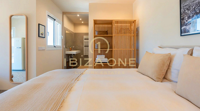 Preciosa finca de lujo en una ubicación excepcional cerca de Santa Eulalia en venta, Ibiza.