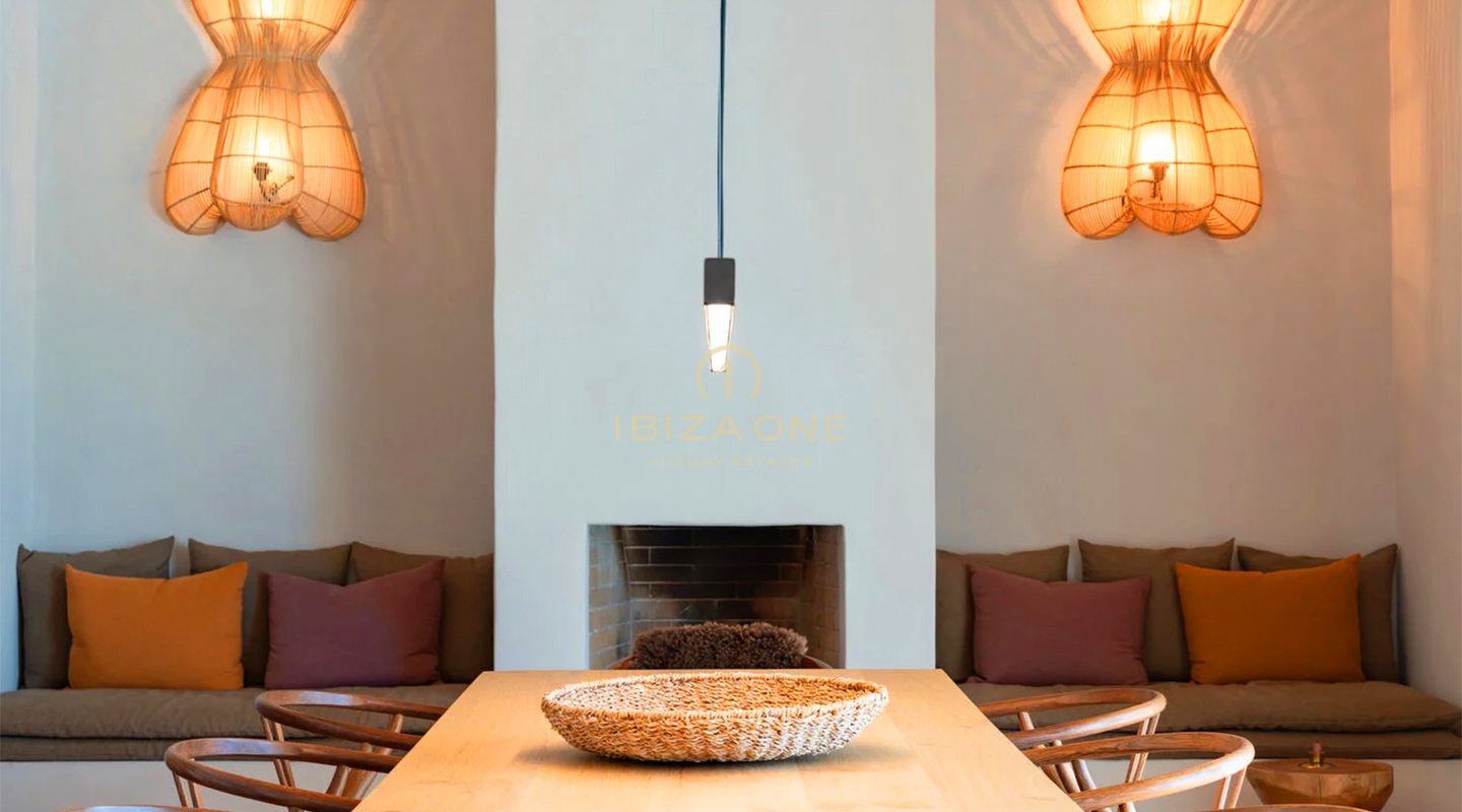 Prachtig luxe landgoed op een uitzonderlijke locatie nabij Santa Eulalia te koop, Ibiza