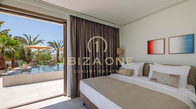 Villa de luxe exclusive à vendre à Ibiza, offrant une vue imprenable sur la mer et le coucher de soleil sur Es Vedrà - Licence de location touristique