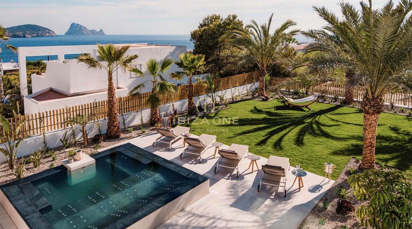 Exklusive Luxusvilla mit atemberaubendem Meerblick und Blick auf den Sonnenuntergang über Es Vedrà zu verkaufen, Ibiza – touristische Vermietungslizenz