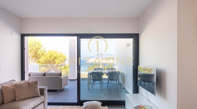 Elegant Luxury One-Bedroom Apartment with Outstanding Sea Views For Sale, Ibiza