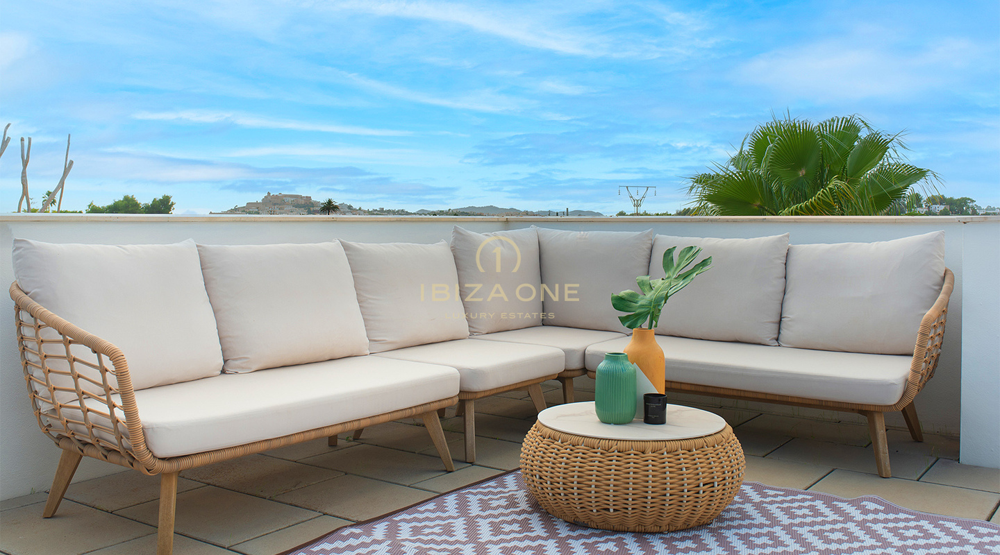 Modern Luxury Townhouse with Rooftop Terrace & Dalt Vila Views – For Sale in Jesús, Ibiza