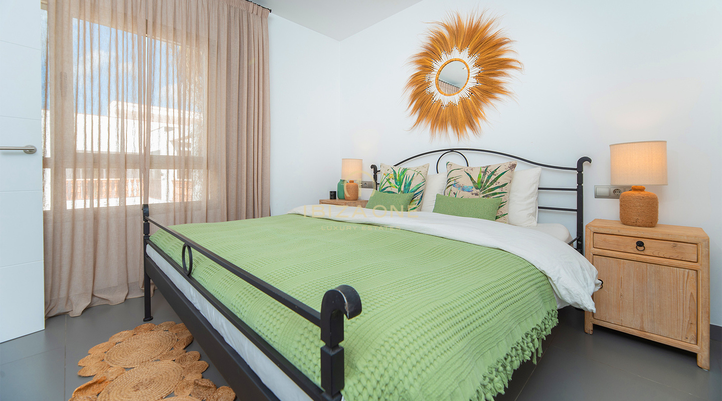 Moderne luxe woning met dakterras en uitzicht op Dalt Vila – Te koop in Jesús, Ibiza