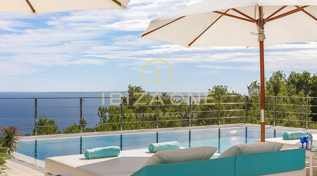 Villa de luxe moderne à Es Cubells avec vue imprenable sur la mer, Porroig, Cala Jondal et Formentera – À louer, Ibiza