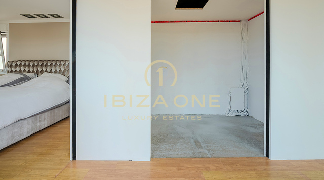 Straordinaria tenuta di lusso con vista panoramica sul tramonto e privacy assoluta vicino ai porti turistici di Ibiza - In vendita, Ibiza